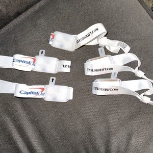 New Never Used Taylor Swift light up wrist bands from The Eras Tour concert!!
